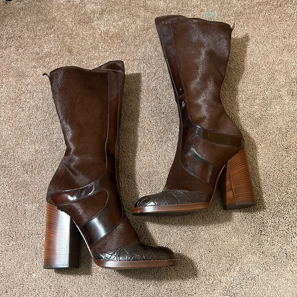 Dolce & Gabbana Boots - Picture 4 of 15